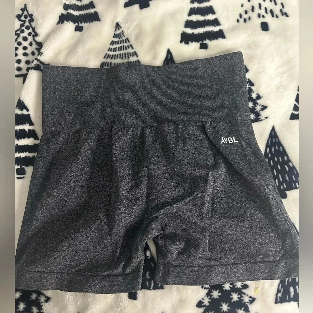 AYBL seamless biker shorts size extra large - Picture 3 of 6